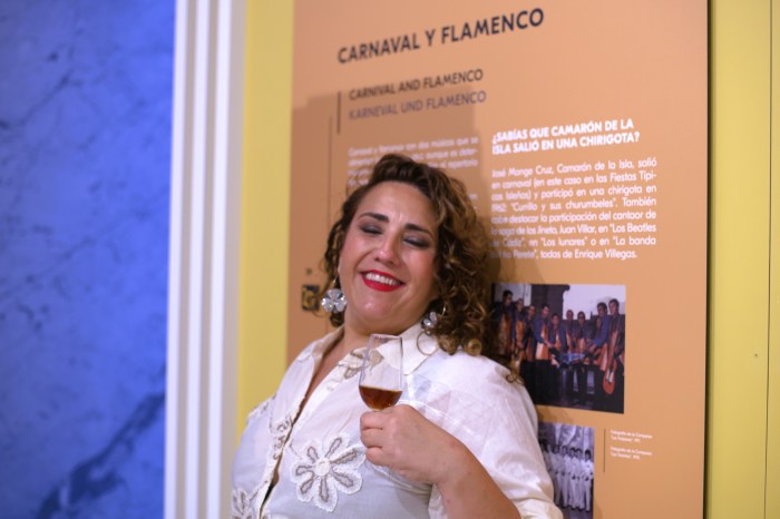 El Carnaval de Cádiz en tiempo de Gloria (ilustre moscatel, léase,&nbsp;chiclanero)