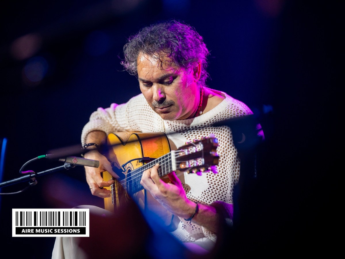 ‘Rojo de amores’ cierra las sesiones en directo de Curro Carrasco para Aire&nbsp;Music