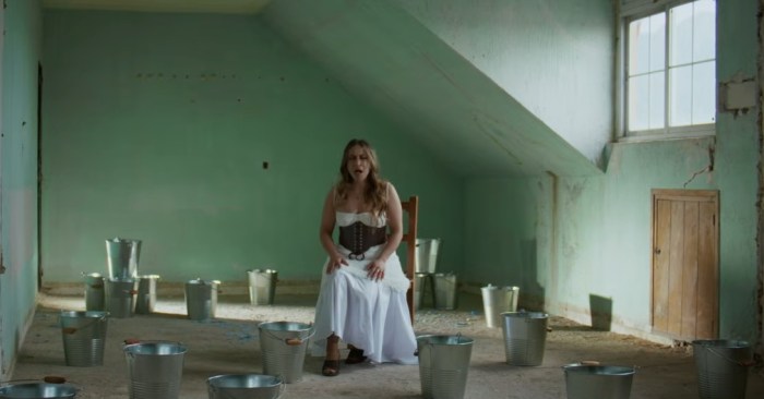 María Terremoto ft. Juan Bona lanza ‘Indomable’, un grito de&nbsp;libertad