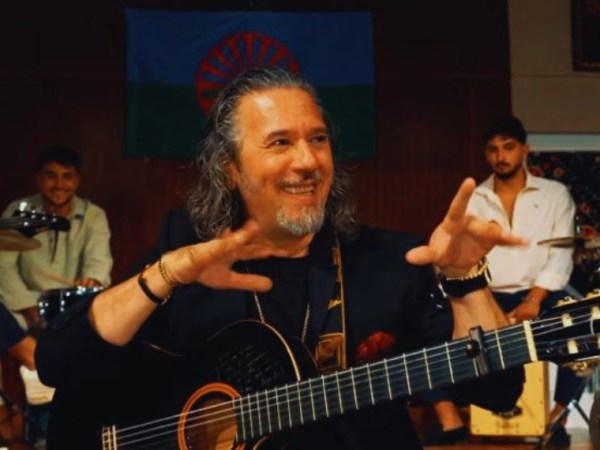 José Gálvez en familia lanza el videoclip ‘Medley Bohemio’, un nuevo&nbsp;sencillo